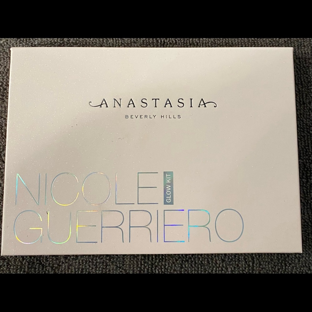 Nicole Guerriero Glow Kit®
